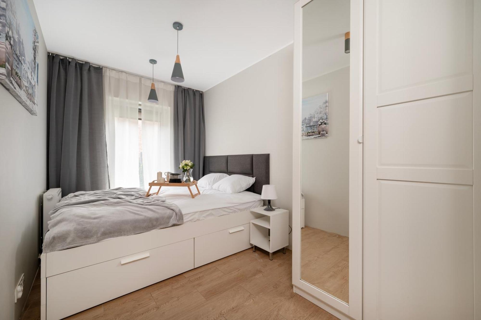 Hideaway Apartment - Terrace With Garden & Parking- By Rentujemy Lodz  Ngoại thất bức ảnh