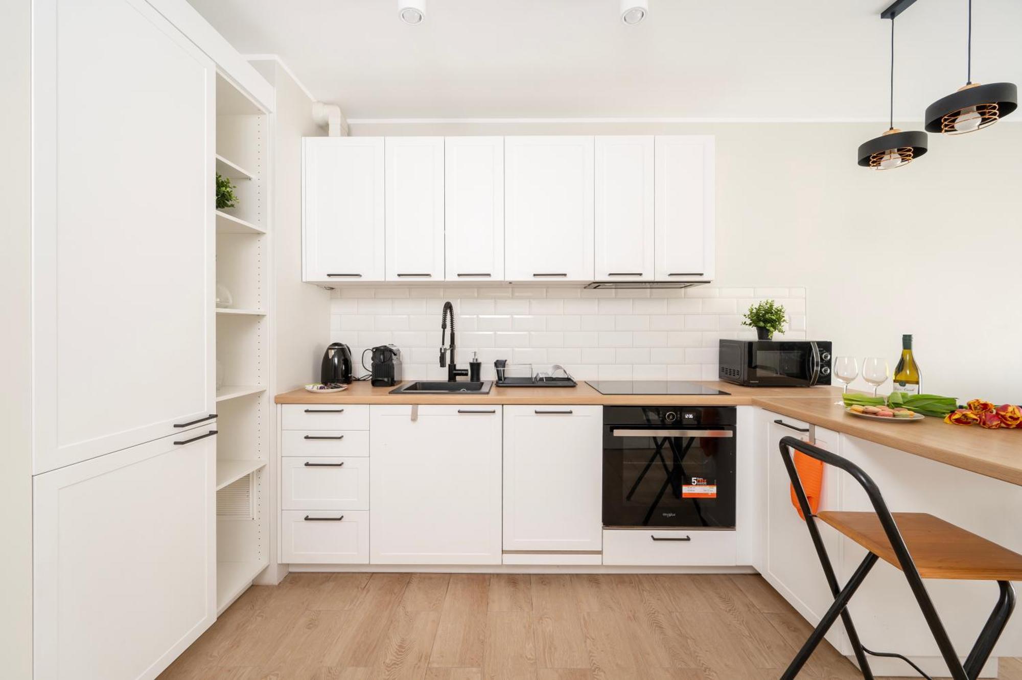Hideaway Apartment - Terrace With Garden & Parking- By Rentujemy Lodz  Ngoại thất bức ảnh