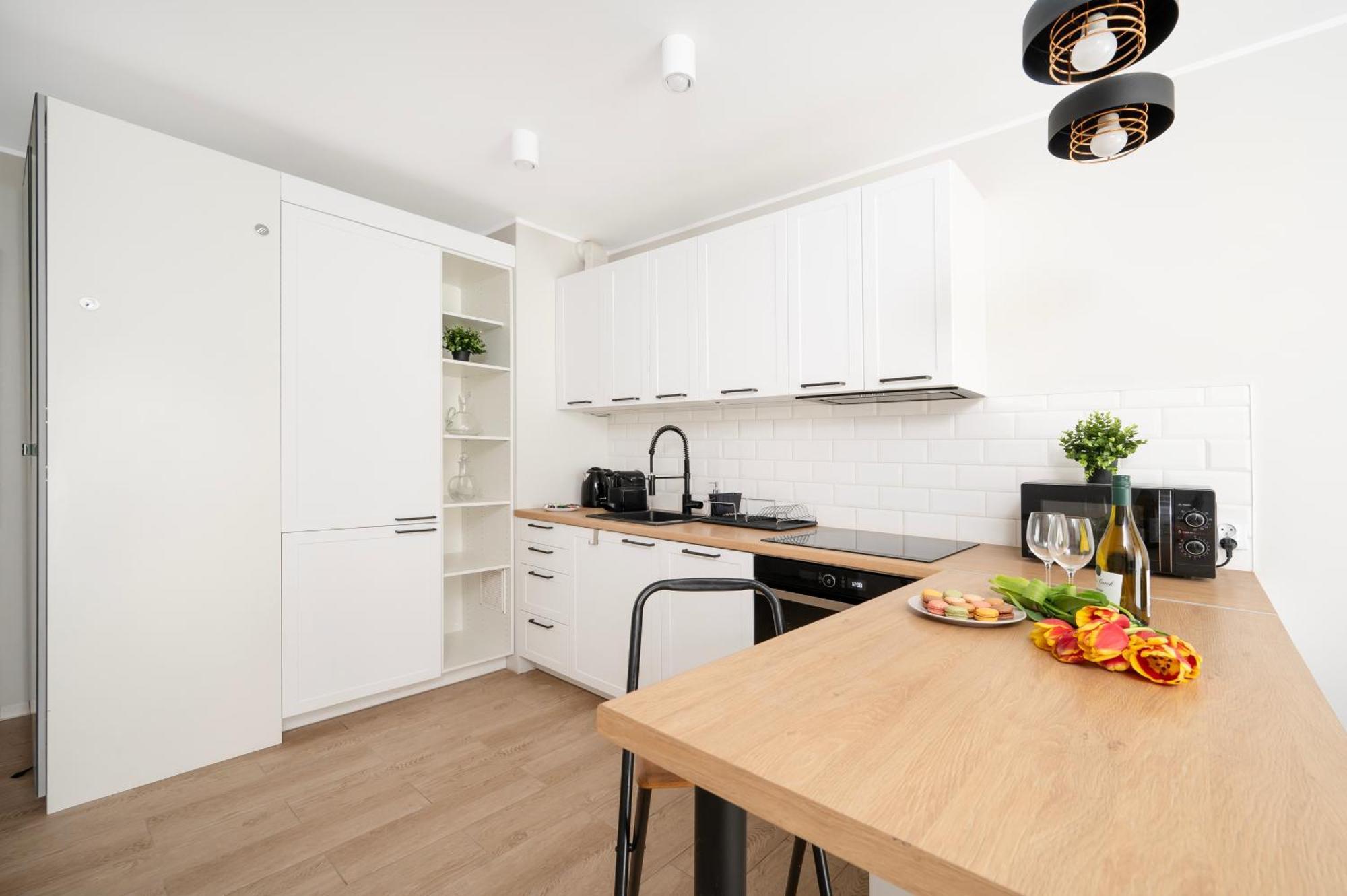 Hideaway Apartment - Terrace With Garden & Parking- By Rentujemy Lodz  Ngoại thất bức ảnh